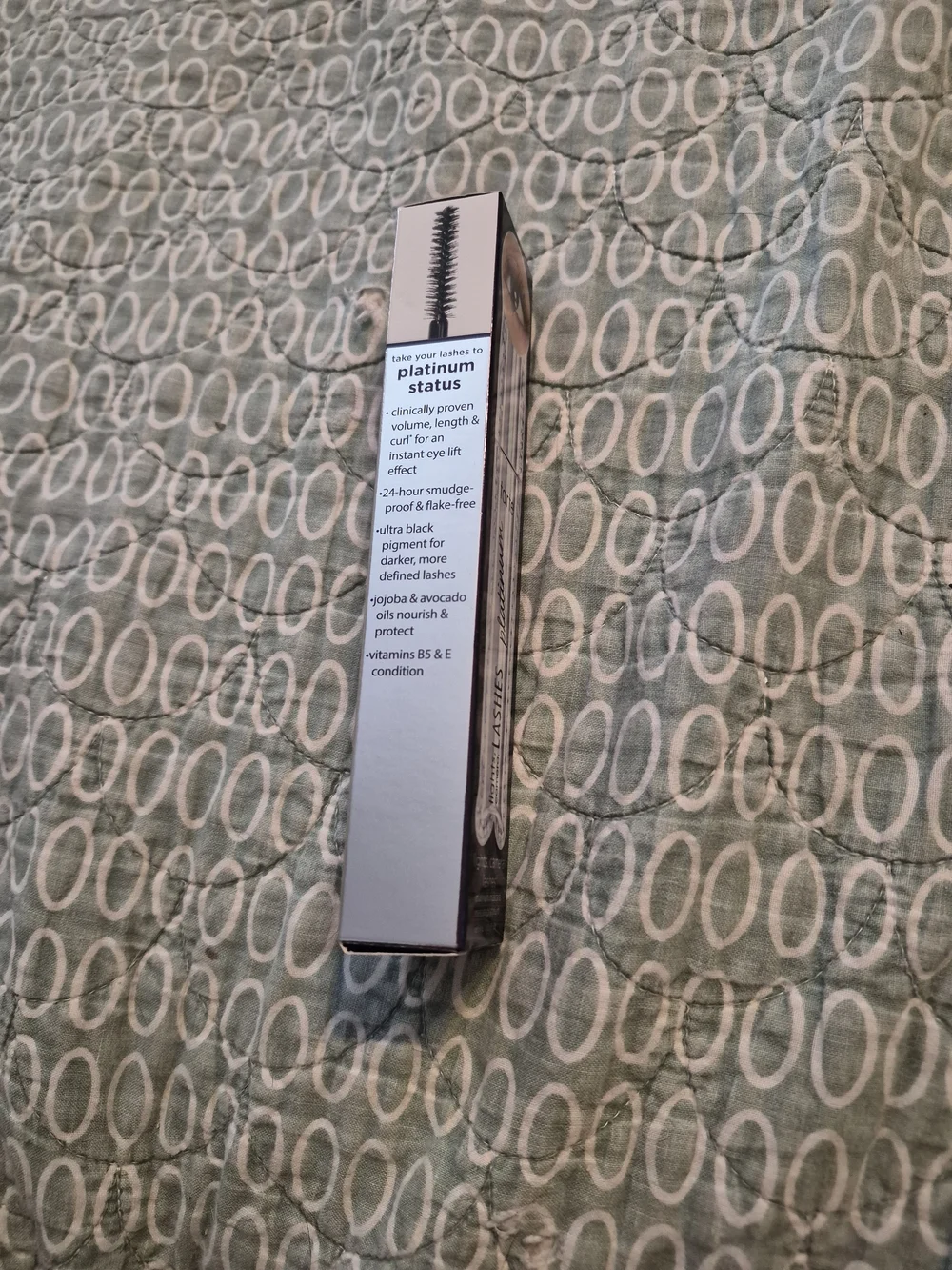 tarte Lights, Camera, Lashes Volumizing Platinum Mascara — Black